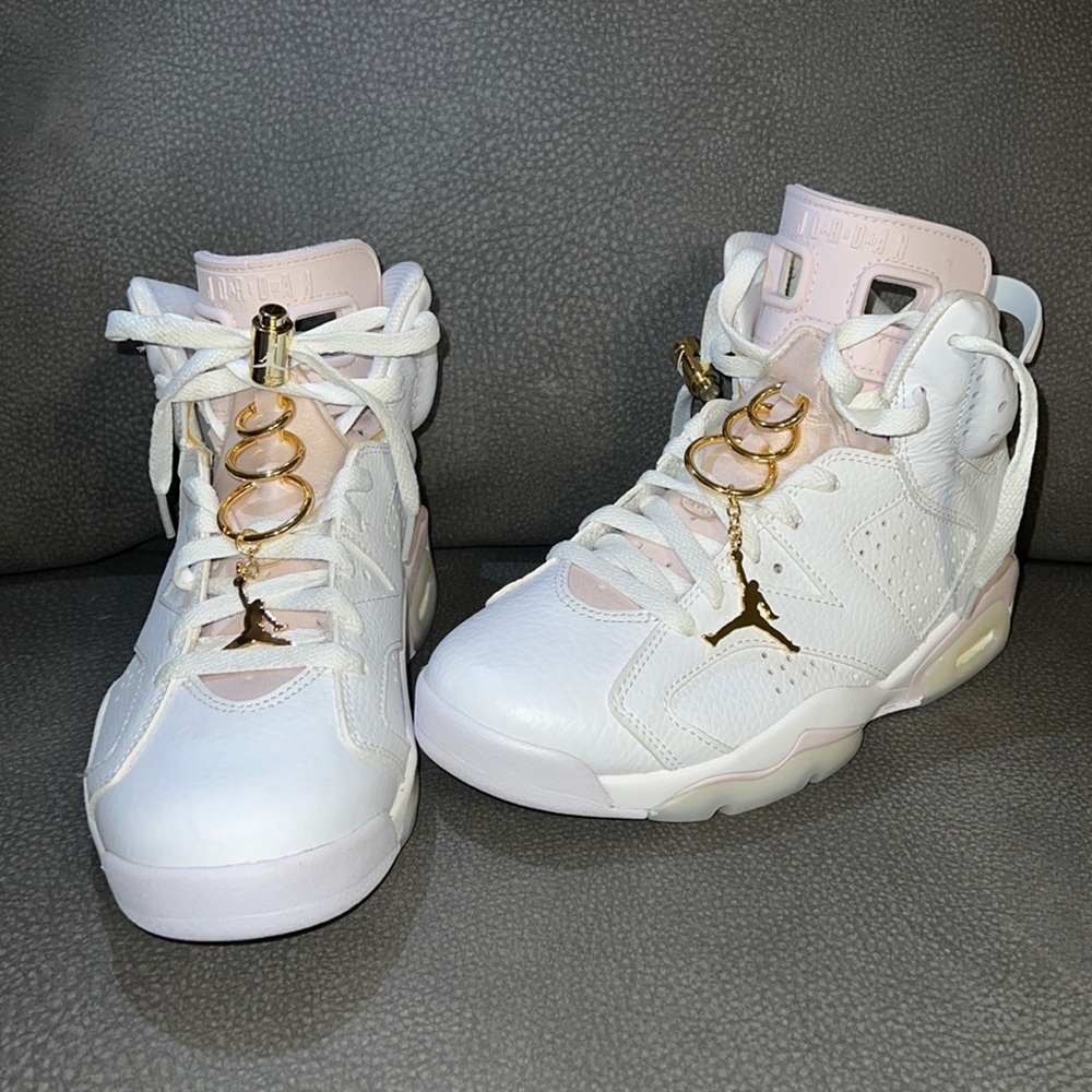 Air Jordan 6 Retro, Pink and White, Size 7